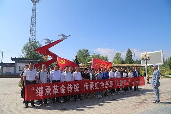 http://jyt.gansu.gov.cn/group1/M00/01/DF/CrTnEF0Rzv-AMuA4AANWXKJfLts247.jpg